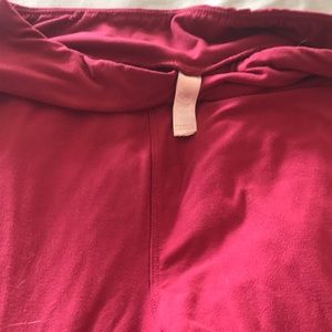 LulaRoe OS leggings fuschia/wine